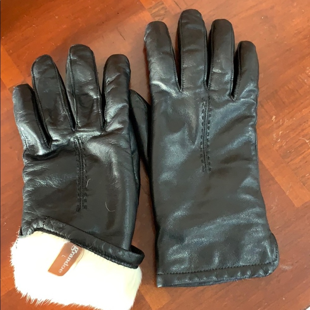 Rabbit Lined Black Leather Gloves